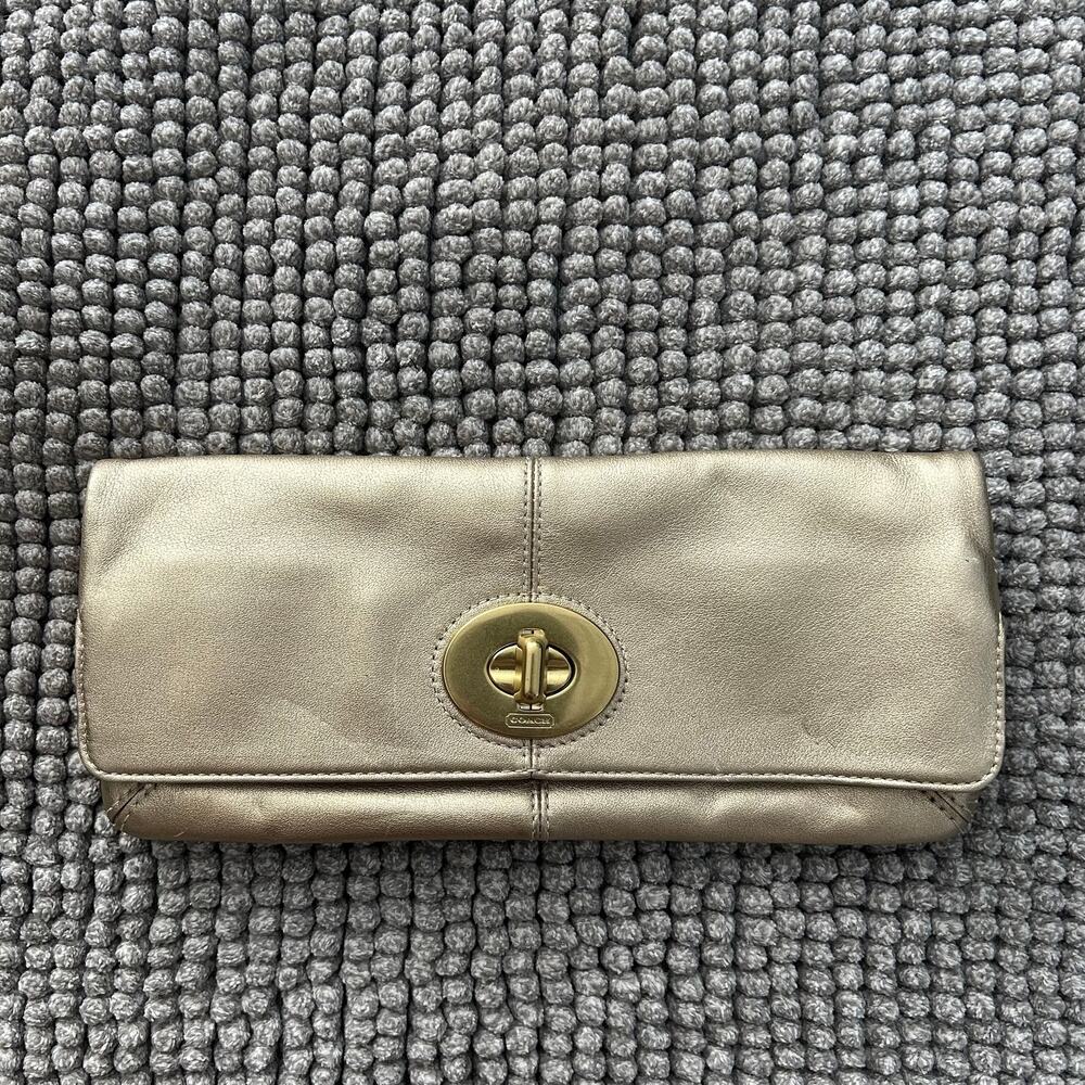 Coach Madeline 13580 Metallic Gold Leather Foldover Turnlock Clutch Bag Y2K